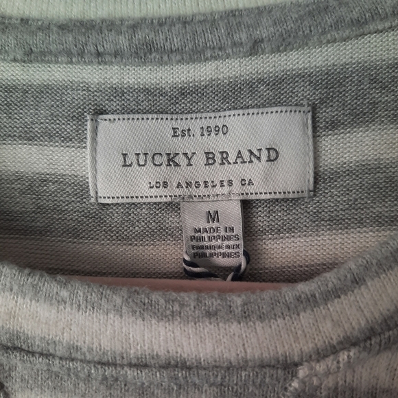 Lucky Brand Striped Top M NWT - Picture 3 of 6